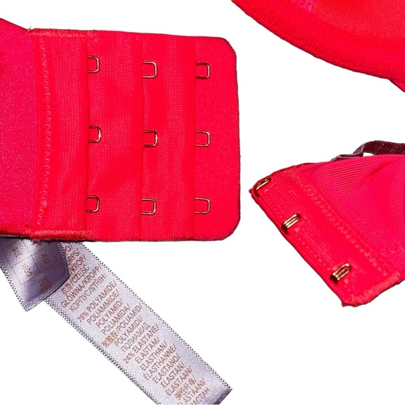 Savage X Fenty Hot Fluorescent Pink Not Sorry Half Cup Lace Detail Bra size 40DD - Picture 8 of 13